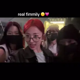 #lesserafim ; how cute 😩 ( #sakura #chaewon #yunjin #kazuha #eunchae #fyp #foryoupage )