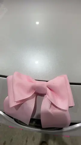 my coquette car 🎀 @Pearls_fashbows 