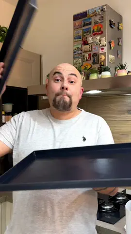 Bruciatura teglie in ferro blu; in questo video vi mostro come fare facilmente la 