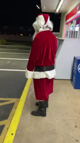 “I WANT A PS5 SANTA🚲😁😁” #merrychristmas 