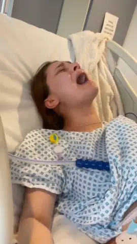 I gave birth without an epidural with both my sons, and the second time was horrible. so much more painful 😭 lol #epidural #babybirth #painful #delivery #pregnant #women #pregnancy #viral #video #fyp #fypシ #foryou #foryoupage #please 