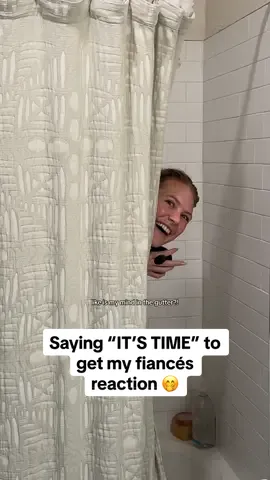 “Want to wash the shampoo out of my hair?” 😝🚿 #couple #couplescomedy #reaction #fy #foryou #Relationship #comedy #funny #prank IB: @Sam and Monica 