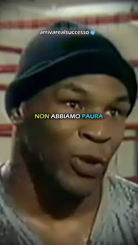 👤”Non abbiamo paura di nessuno.”-Mike Tyson #arrivarealsuccesso#motivazione#videomotivazionale#motivazionedelgiorno#motivazioneperilsuccesso#miketyson#miketysonboxing 