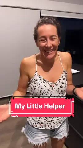 My Little Helper 😂 @Jojo Legg #sethmeyers #couplecomedy #husbandandwife #funnycouple #marriedlife #mikeandjoelle #boxingalleymike #marriagehumour #relationshiphumor #blindreaction #relateablecomedy 