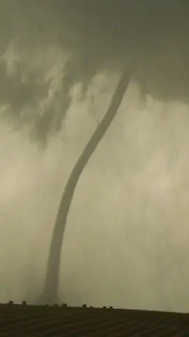 🌪️ Huge rope Tornado! #tornado #tornadoes #tornadowarning #tornadowatch #storm #storms #extremeweather #wwyd #fyp #foryou #foryoupage 