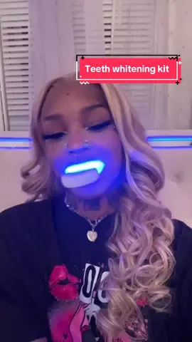 @Bitvae Oral Care There’s a Christmas discounted sale going on. The kit is now only $7! #bitvae #bitvaeteethwhiteningkit #teethwhitening #oralcare #smile #tiktokmademebuyit #christmasgifts #christmas #christmasgiftideas