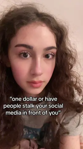 It’s so embarrasing ppl did this to me in class this week i was sweating