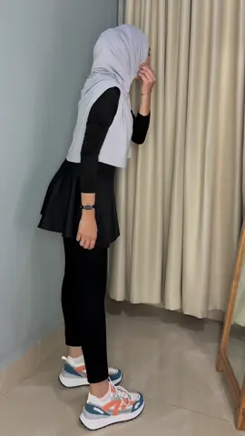 Ootd olahraga pakai sepatu @pollapolly_official #outfitideas #outfitinspo 