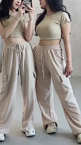 cargo pants + kaos crop cakep banget🥰😎🩷💕🌷🛍#cargopants #aijostore #cargopantsoufit #kaoscrop #kaoscroptopwanita #OOTD #foryou #fyp #fypシ #fypシ゚viral #cekkeranjangkuning #keranjangkuning #cekoutsekarang #cekoutkeranjangkuning #cekoutdisini👇 