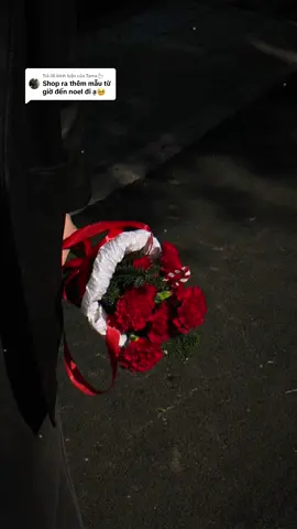 Trả lời @Tama ᥫᩣ Mẫu ốc quế Noel nhà LerMer chỉ chưa đến trăm gưỡi 😭  Cảm ưn feedback xịn xò của bạn @yeongngoc ạ #fyp #xuhuong #hoa #hoatuoi #viral #tiktok #christmas #noel #giangsinh2023 