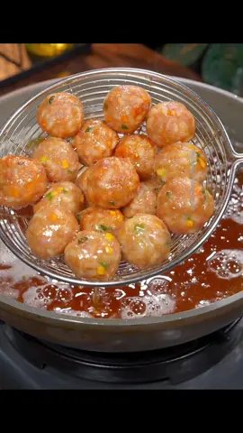 Nay bật mí cách chế biến Cơm và thịt viên mới lạ, thơm ngon hấp dẫn, chắc chắn sẽ chinh phục vị giác của bạn #ngon  #amthuctrungquoc #ẩmthựctrungquốc #ẩm_thực_trung_quốc #ẩmthựctrunghoa #móntrungquốc #ẩmthựctạinhà #mónngontrungquốc #mónngonmỗingày #mónngonmổingày #monngontrungquoc #monngontrunghoa #amthuc #monngon #anthuctiktok #monngontiktok #monngonvietnam #amthucvietnam #amthuctuxuyen #doan #đồăn #đồănngon #mónngon #mónngontạinhà #mónngontrungquoc #nhàhàng #giavị #họcnấuăn #họcnấuăntheotiktok #họcnấuănngonmõingày #họcnấuănthôi #nấuăn #đầubếp #ăn #ngon #súp #nhàhàng #ăn #uống#đầubếp #nấuănởnhà #thuốcbổ #bổ #sắcđẹp #khỏemạnh #khỏe #nấm #súpnấm #ănkiêng #đồănngon #ngườibán #vitamin #làmtrắng #muasắm #mua #bữatối #bữatrưavuivẻ #nấuăn #họcnấuăntheotiktok #họcnấuăn #chợ #nộitrợ #dinhdưỡng #nghiệnmuasắm #sànhăn #ẩmthực #thíchănuống #thíchăn #ngườihoa #thựcphẩm #giavị #thựcphẩm #sứckhỏe #khỏe #tốt #đẹp #nhàăn #anvat #anvattrungquoc #họcnấuăn #họcnấuăntheotiktok #họcnấuănngonmõingày #họcnấuănthôi #nấuăn #đầubếp #ăn#súp #nhàhàng#uống#đầubếp #nấuănởnhà #thuốcbổ #bổ #sắcđẹp #khỏemạnh #khỏe #ănkiêng #đồănngon #ngườibán #làmtrắng #muasắm #mua #bữatối #bữatrưavuivẻ #nấuăn#nộitrợ#muataitiktok #muataitiktokshop #muasamcungtiktok #muasamtaitiktokshop #muasamonilne #nghiệnmuasắms #muasắmcùngtiktokshop #muối #tiêu