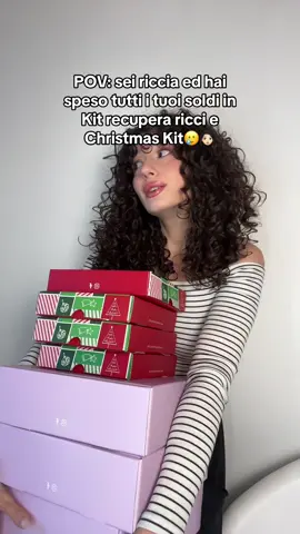 Va bene lo stessoooooo🥲 #regalidinatale #christmas #capelliricci 