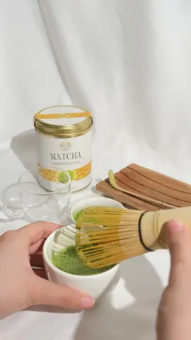 Try this Matcha from @heizltea.id to set the New Standard!
 Matcha Heizl Tea 100% Pure Matcha tanpa menggunakan
 pengawet, pewarna dan campuran gula!
 Cocok digunakan sebagai :
 ✅minuman teh tradisional
 ✅ Latte,
 ✅ masker kulit, lulur
 ✅cooking
 ✅topping
 ✅ dan segala jenis olahan makanan/minuman green
 tea/matcha lainnya #belilokal #matchatea #matchalatte #matcha #matchapowder 