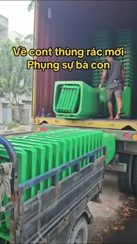 Vua thùng rác xin chào