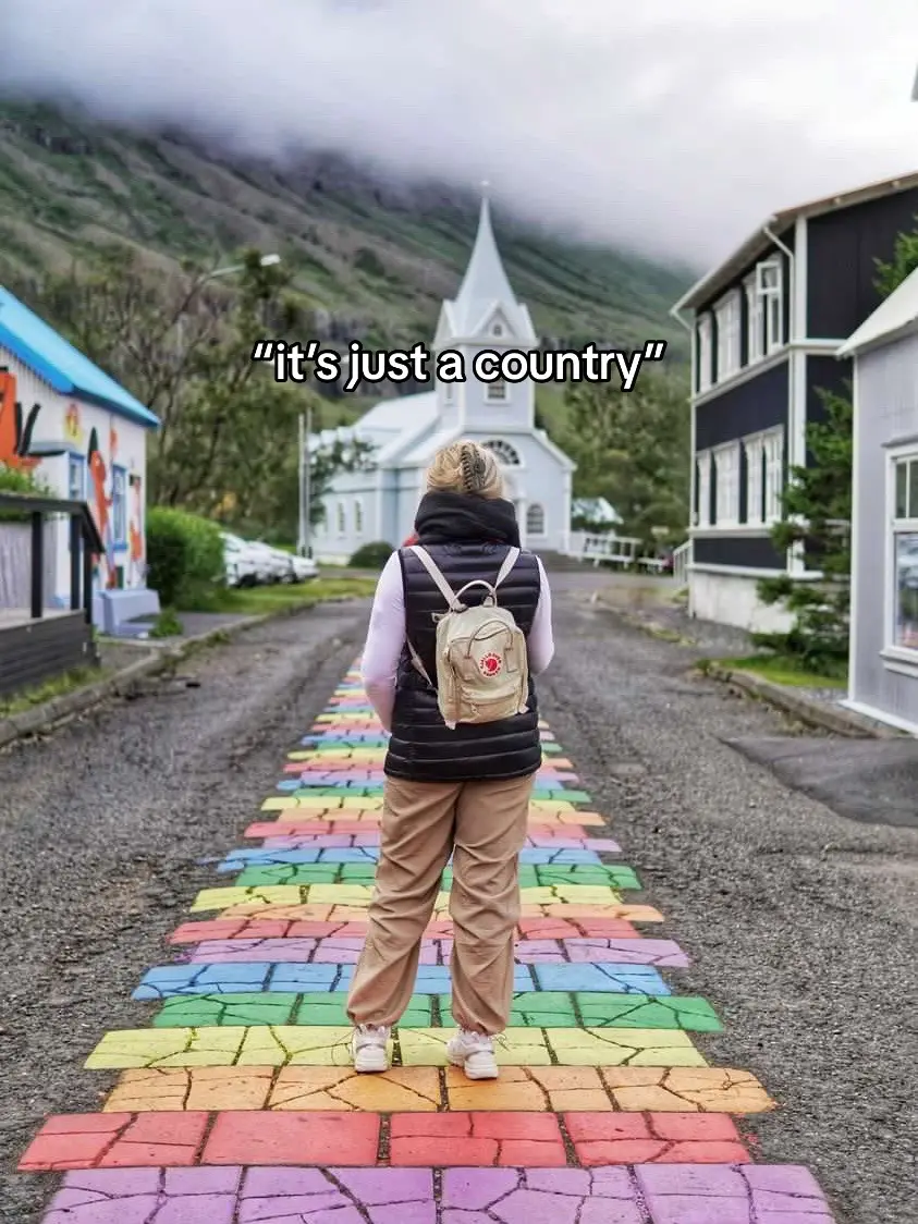 #iceland #puffins #ringroad #campervan #summeriniceland #icelandtravelguide 