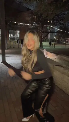 This video is so chaotic😂 @delaneyheld 