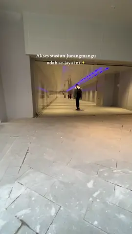 Seneng bgt ngikutin pertumbuhan st jurangmangu dari zaman masih jalan setapak kanan kiri rumput sampe udh se-baligh ini 😆 #stasiunjurangmangu #bxchangemall #bintarojaya #bintaropride 