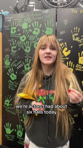 we’re actors… 😝 #actor #theatre #musicaltheatre #acting #actors #intothewoods #show #musical #backstage #props #tower #rapunzel #baker #bakery #intothewoodsmusical #highschool #fyp #highschooltheatre #beanstalk  #beans #flirting #kiss 