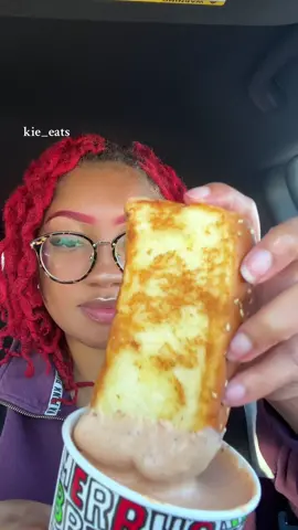 Raising Canes 4 piece box combo with a side of #canessauce @Raising Cane's #food #mukbang #asmrsound #fyp #asmr #asmrvideos #canes #raisingcanes #chickentenders #raisingcanessauce #foodvideos #eatwithme #foodietiktok #fypシ゚viral 