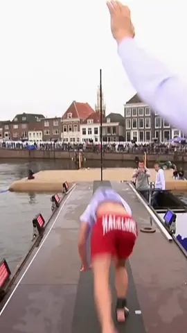 🇳🇱 El deporte en el que debes saltar un canal #Fierljeppen @Red Bull Nederland 
