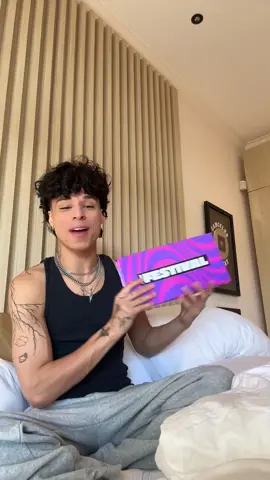 #EpicPartner A new @Fortnite Official experience is HERE! #fortnitefestival Hop in today and take the stage! 