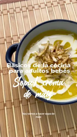 Sopa/ crema de maiz Yo utilicé: 1 cebolla 1 lata de maiz Sal y especias al gusto Para el caldo de pollo: Cilantro Zanahoria Cebollla Ajo ••• #cocinaparaprincipiantes  #ideasderecetas  #tiktokfood  #recetassaludables  #girldinnerrrr  #cremademaiz  #sopademaiz 