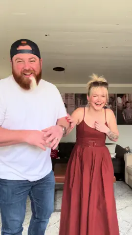 Just watch the heads turn😂@Leslee Marler #marriagehumor #couples #husbandwife 