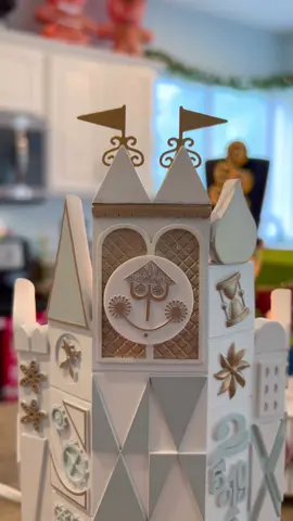 I couldn’t resist this adorable It’s a Small World Scentsy wax warmer #disneyworld #disneyland #smallworld #disney #disneyhouse #disneyhome