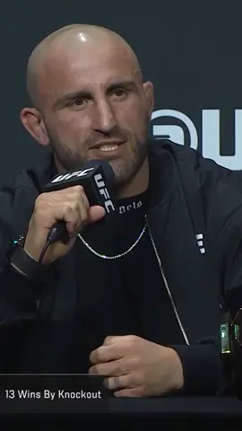 More ready than ever for February 😤 #alexandervolkanovski #UFC #mma