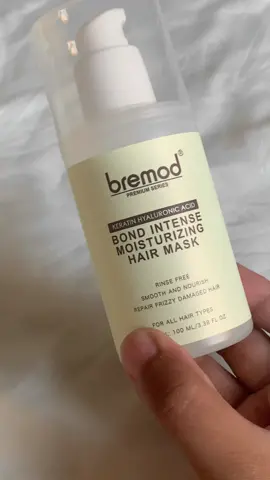 here's a quick video on how i use my new found fave hair mask from tiktok 🫶🏻 this is your sign to try this rinse-free keratin hyaluronic acid bond intense moisturizing hair mask from bremod premium series 🌟 smells sooo good and works like charm 😉  thank u for sending this @Bremod Premium 💚 #bremodph #bremodofficial #bremodpremiumph  #bremodshampoo #cocoabutter #hairmask #keratinhairmask #bremodhairmask #bremodhairmasktreatment #hairmaskrecommendations #hairmaskrecomended #affordablehairmask #hairmaskfordryhair #frizzyhair #damagedhair #smoothhair #fyp #fypシ #fypシ゚viral #foryoupage