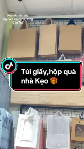 Túi giấy, hộp quà trang trí nhiều size lớn nhỏ siêu xinh ở nhà Kẹo#keohandmade #nguyenlieuthucongcantho #keohandmadecantho #cantho65 #tuigiay #hopqua #kraft #xuhuong  @KẸO HANDMADE 