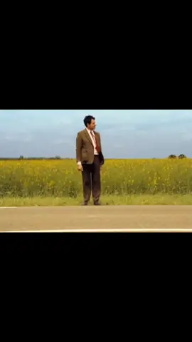 😅🚏🚌 @norwayrob  @norwayrob #waiting #warten #bahn #busdriver #bus #busfahrer #bushaltestelle #busstop #mrbean #funnyvideos #funnyvideo #witzig #lustig #viral #foryou #fypシ #humor #aribiannights #dance 