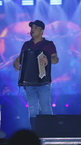 Eita canção que maltrata a gente! 💔😮‍💨 #Literalmente  #Tarcisiodoacordeon