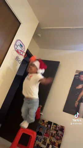 Replying to @breezo 😂😂