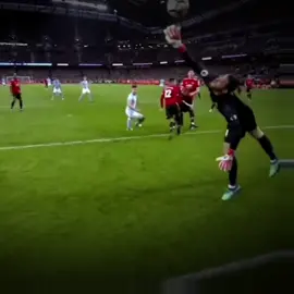 #theartofgoalkeeping #goalkeeping #goalkeeper #goalkeepersaves #amazingsaves #Soccer #football #futball #futbol #futbal #edit #socceredit #footballedit #futballedit #futbaledit #futboledit #aggresiveedit #brazillianphonk #fyp #fypシ゚viral #fypage #xybcza 