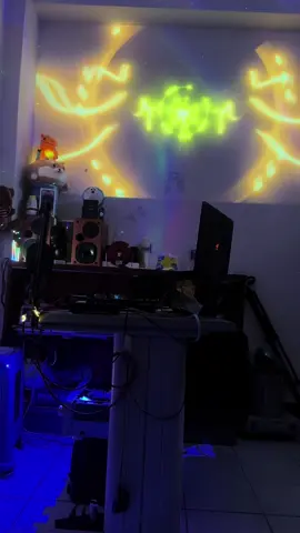 Huyền thoại giọt nước 🥲🥲✈️#xuhuong #thinhhanh #quangdeezayy38 #thaihoangremix #djthaihoangremix 