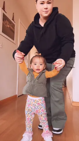 She the star of the show.. 🤷🏻‍♀️ #fypシ゚viral #fyp #baby #babytok #cute #followme #tiktok 