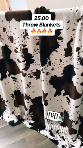 #western #foryou #follow #fip #viralvideos #sunflower #foryourpage #cow #cows #floral #highlandcows #brooch #teal #hotpink #blankets #throwblanket #cowthrow #10million 