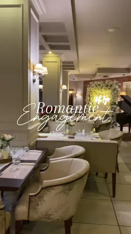 Making your special day even more special ✨ St. Tropez , kafr abdou 📍 #engagement #miniwedding #gathering #Love #winterwedding #winterdecor #romanticengagement #romanticdate #datenight #dinnerdate #sttropez #romantic 
