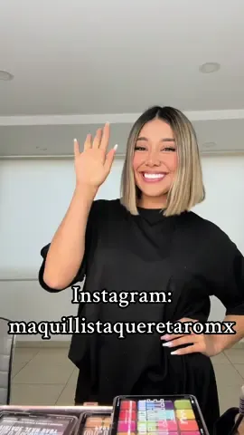 Agenda tu cita con anticipación vía Instagram: maquillistaqueretaromx #maquillistaqueretaromx #maquillajequeretaro #maquillistaprofesional #maquillistaprofesionalqueretaro #maquillistaqueretana #queretaro #qromx #maquillistamexicana #makeupartist #makeupartistqueretaro 