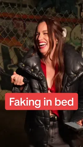 @vinnyguadagnino is going thru something #jerseyshore #comedy #streetinterview #nyc #manonthestreet 