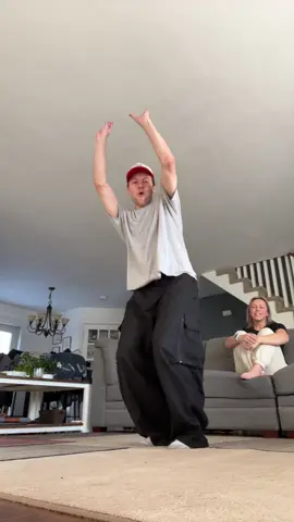 This dance is so much fun! Dc: @diosanvenus 