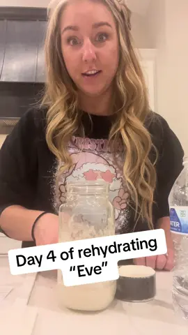 Day 4 of rehydrating “Eve” from @The Southern Sourdough Co. #eve #dutchovenbread #sourdoughbread #sourdoughstarter #bread #breadtok #sourdoughfordays #bakingtiktok #foodtiktok #prettybread #youknowyoureinyour30s 