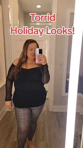 Torrid Holiday Looks 🎄🎁✨️ #holidaylook #curvytiktok #fyppp #latinastiktok #christmas #ChristmasLook 