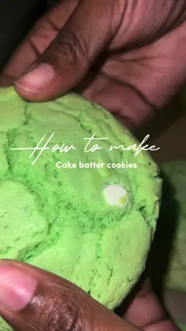 How to make #cakebattercookies 🍪 #fyp #viral #cooking #blackgirltiktok #Recipe #christmas #winter #christmasrecipe #howtomakehomemadecookies