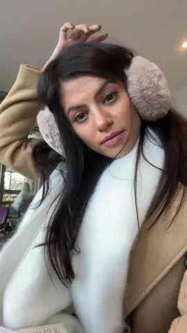 Coffee date, last-minute Christmas shopping, festive treats and packing for a visit to see my daughter at uni! Long but fulfilling day. 🎄☕️🎁🎄🧳  #dayinmylife #fyp #fypシ #coffeedate  #birminghamlife 