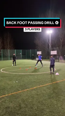 BACK FOOT PASSING DRILL - 3 PLAYERS ⚽️⚽️⚽️ - ROTATE THE PLAYER IN THE MIDDLE - WORK BOTH SIDES #DinAcademy  FOLLOW FOR DAILY CONTENT ✅ . . . #3players #backfoot #backfootcontrol #teammates #passingdrills #threeplayers #cones #footballdrills #soccerdrills #football #futbol #Soccer #control 