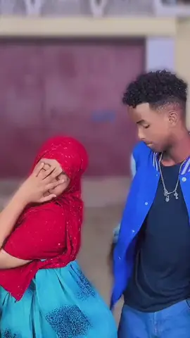 #somaligrils #somalitiktok #duet #foryoupage #somaligrils #fypage #capcut #rek #edit #otherside #hargeisa #choicungtiktok #somalilandtiktok #qarxis_snap #niikosomali #niiko #foreign #fypシ #fipシ #viral #viralvideo #tiktok #bugprank #burco @King_Bulshaawi_21 🔰🔞🦁 @hani indho143 
