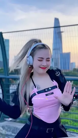 Thương Ly Biệt Remix cực cháy #lovemusic #batnhipcamxuc #nhachaymoingay #tamtrang #music #lyrics #cover #chuthuyquynh #djhyena #thuonglybiet #xuhuong 
