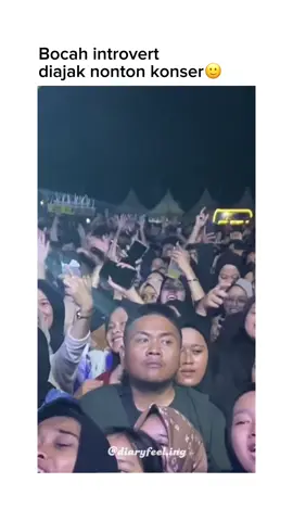 Temen gw introvert ga gitu